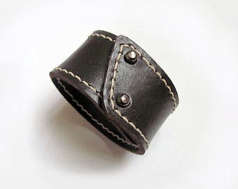 Leather bracelet with contrasting seams, Dark brown leather cuff for men and women