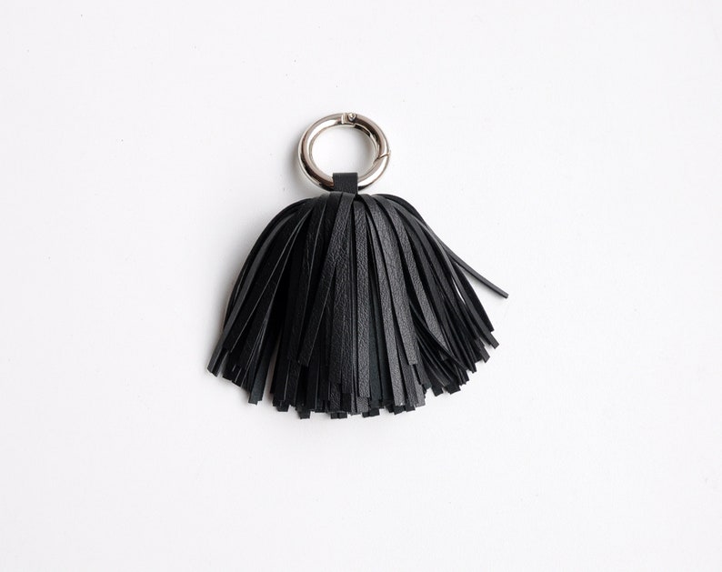 Porte-clés pompon en cuir, porte-clés pompon, breloque pompon noir image 3