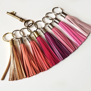Leder Quaste Schlüsselanhänger, Pink Töne Quaste Schlüsselanhänger mit Metallschale und Ring