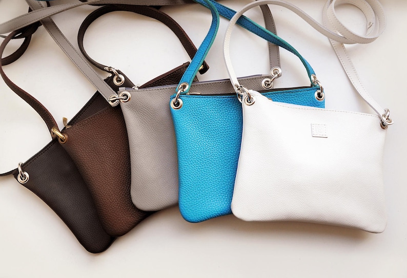 Silver real leather crossbody bag with zipper closure