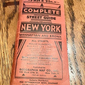 Guide des rues de New York avec carte de Manhattan et du Bronx 1947