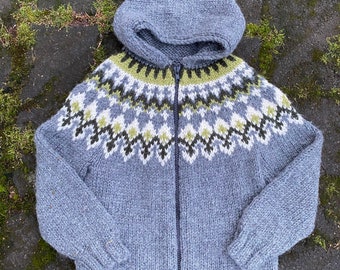 Children’s Icelandic Sweater (5-6y/110-116 EU) - Handmade with 100% Pure Icelandic Wool
