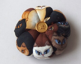 CATS Pincushion Cat Fabric. Great for a sewing gift - cats pins holder. brown cat pincushion. animal quilters gift.