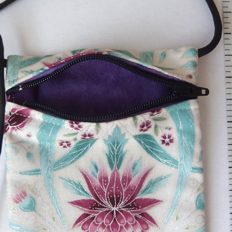 Great for walkers travel Warratah gum leaves native purse 6.75x4.25 markets Cell Phone Pouch Pouch Zip Bag Australian Floral Fabric