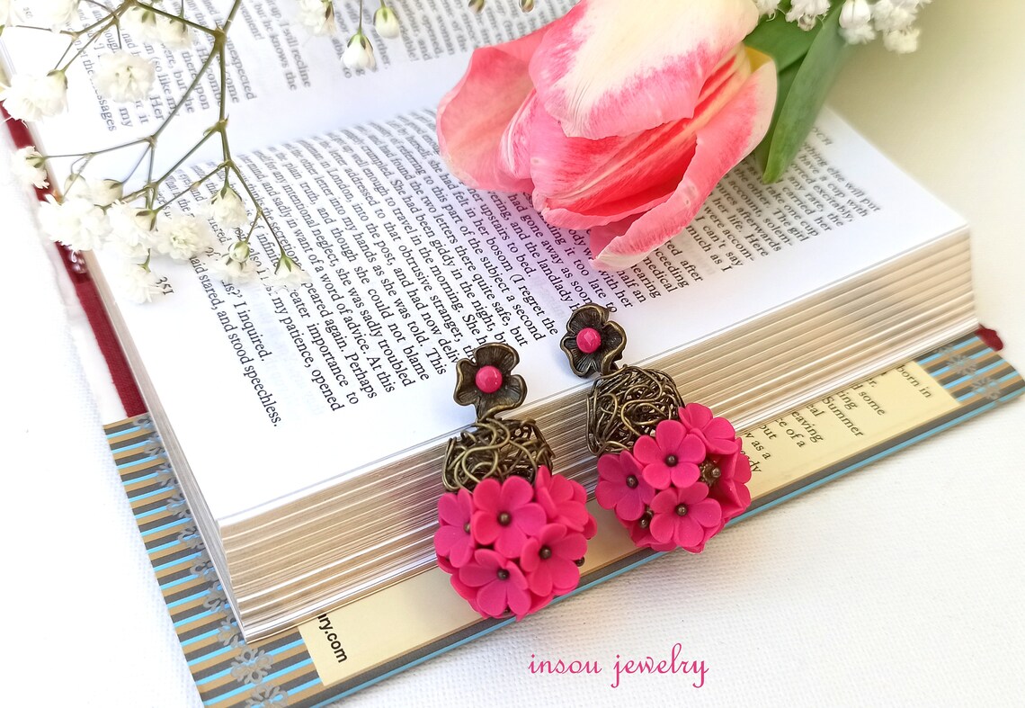 GM HOT PINK FLOWER EARRINGS main image 0