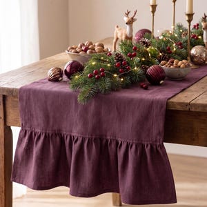 Camino de mesa de lino color ciruela oscuro con volantes, camino de mesa de lino y algodón, decoración de mesa de comedor estilo rústico, mantelería para bodas y Navidad