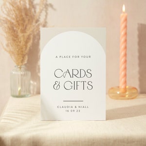 Placa de Cartões e Presentes | Placa de Casamento | Placa de Foamex Resistente A4 | Arco Minimalista
