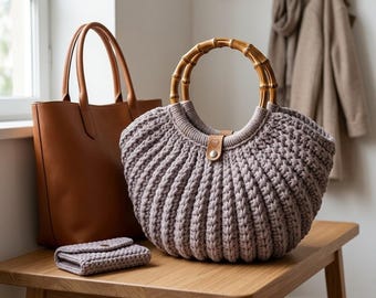 Shell Ribbed Crochet Handbag Pattern (PDF Download)
