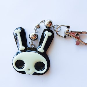 Bunny Skull Keychain ( gothic, creepy, glow in the dark, accessory, gift, for her, for them, for him, halloween, spooky, creepy cute )