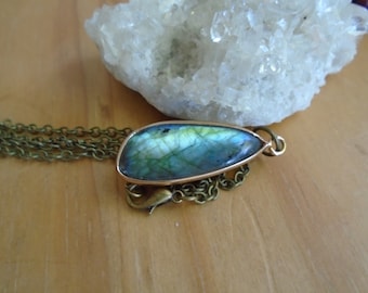 Spiritual Amazing Unique Colour Beautiful Labradorite Hand Carved Pendant Necklace Highly Protective Bringer of Light Higher Heart Chakra