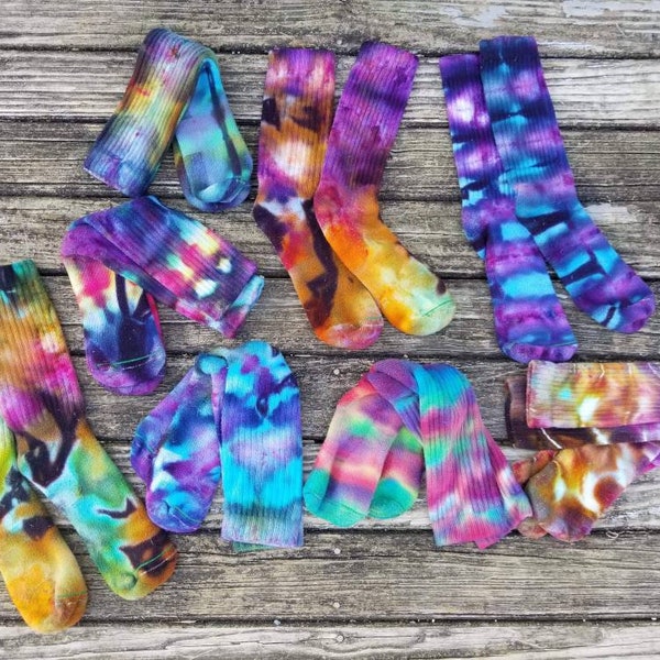 Mystery grab tie dyed cotton socks!