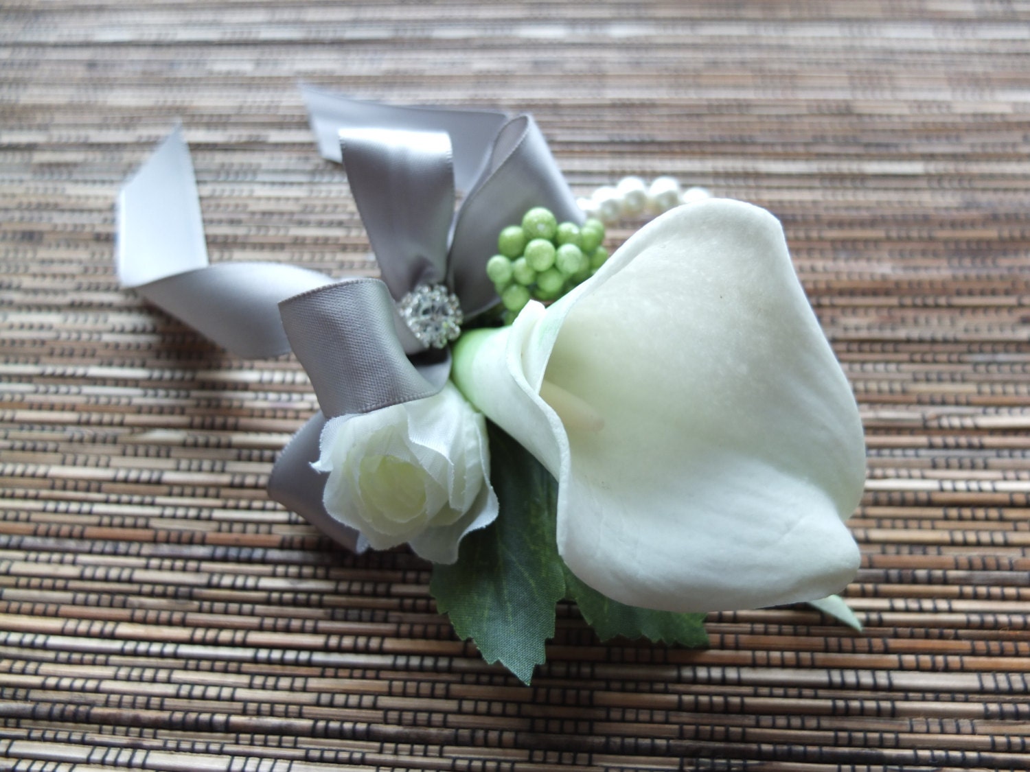 Wrist Corsage White Calla Lily with Silver Grey Ribbon Pearl Etsy