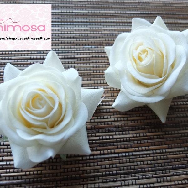 A pair of Ivory Roses Hair clips, Wedding Accessories, Wedding Hair Flowers, hair pin, bridal accessories, fascinator, bridesmaid gifts