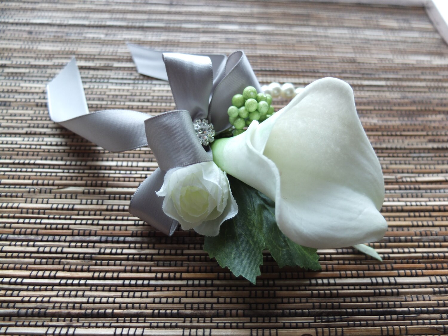 Wrist Corsage White Calla Lily and Silver Grey Ribbon Corsage Etsy