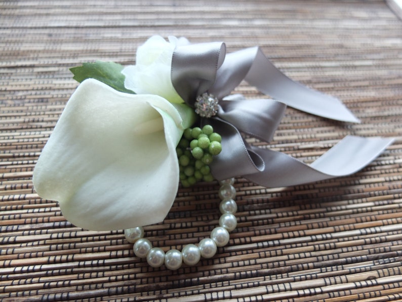 Wrist Corsage White Calla Lily and Silver Grey Ribbon Corsage Etsy
