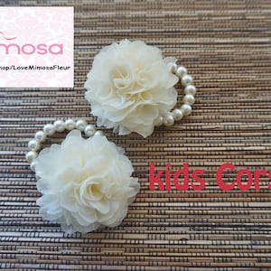 Kids Corsage, Ivory Chiffon Rose, Fabric Rose Corsage, Flower Girl Corsage, Wedding Gifts, Wrist Corsage, Pearl Bracelet, Wedding Decor