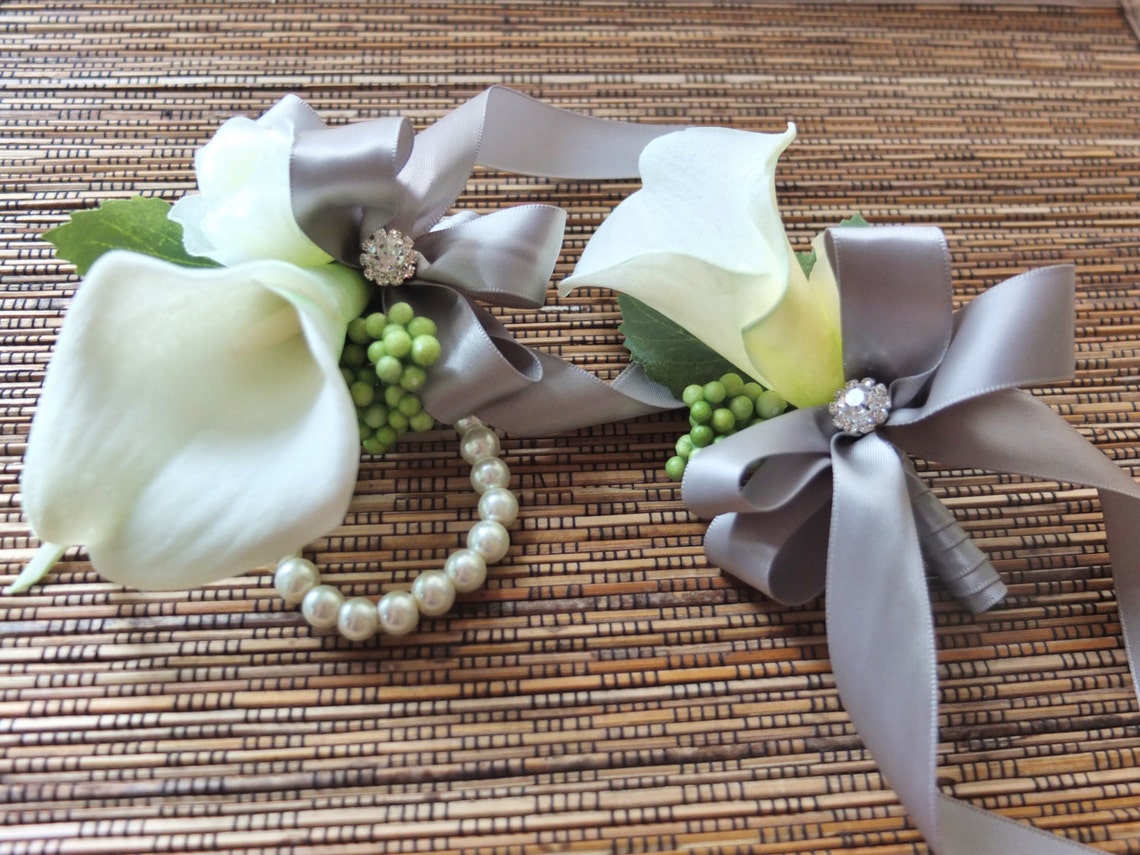 Wrist Corsage White Calla Lily and Silver Grey Ribbon Corsage Etsy