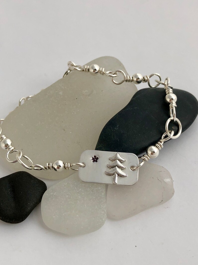 Sterling Silver 1901 Maine State Flag Bracelet Mainer/'s Love Lone Pine Tree and Star Maine/'s First Flag Simple yet Elegant Maine Pride