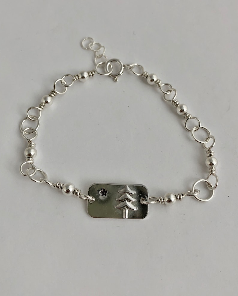 Sterling Silver 1901 Maine State Flag Bracelet Mainer/'s Love Lone Pine Tree and Star Maine/'s First Flag Simple yet Elegant Maine Pride