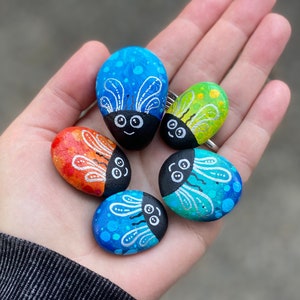 Painted Rocks, Set of 5 Painted Bug Rocks, Kindness Rocks, Keepsake, Stocking Stuffer, Whimsical Art, Painted Animal Rocks, Garden Art