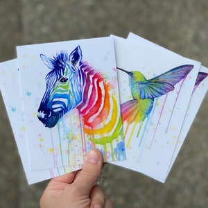 Postales arco iris, conjunto de postales, cebra, colibrí, tarjetas arco iris, tarjetas de animales divertidas caprichosas, postales coloridas, conjunto de 4 postales