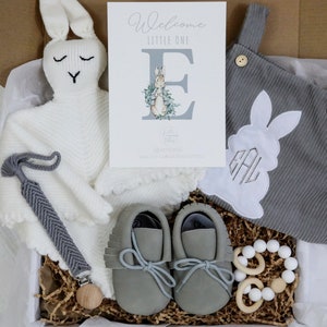 Personalisierte Baby-Geschenk-Box, Babyparty, Willkommen Neugeborenen Geschenk, Junge/Mädchen Geschenk, Hase Ostern Geschenk, Geschlecht Neutral Baby Geschenk Set, Monogramm Geschenk Bild 4