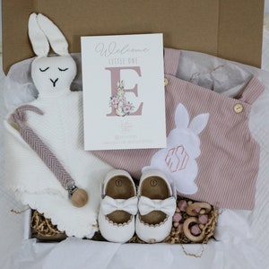 Personalisierte Baby-Geschenk-Box, Babyparty, Willkommen Neugeborenen Geschenk, Junge/Mädchen Geschenk, Hase Ostern Geschenk, Geschlecht Neutral Baby Geschenk Set, Monogramm Geschenk Pink Monogram