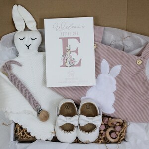 Personalisierte Baby-Geschenk-Box, Babyparty, Willkommen Neugeborenen Geschenk, Junge/Mädchen Geschenk, Hase Ostern Geschenk, Geschlecht Neutral Baby Geschenk Set, Monogramm Geschenk Pink No Monogram