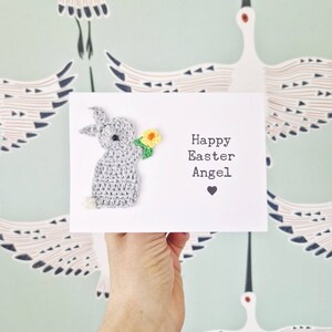 Biglietto d'auguri personalizzato fatto a mano all'uncinetto con coniglietto pasquale, biglietto di Pasqua carino, biglietti religiosi, biglietto di compleanno coniglietto, biglietto di Pasqua personalizzato