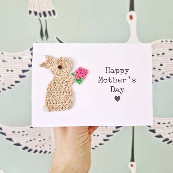 Personalisierte handgemachte Mama Häschen häkeln Karte, Häschen Mutter Geburtstagskarte, Muttertag Häschen Karte, Häschen Geburtstagskarte, Häschen Osterkarte