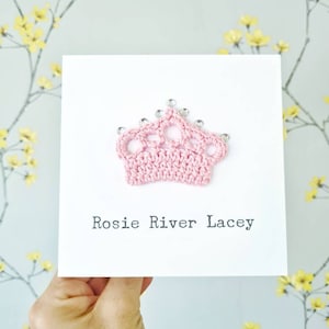 Carte de voeux personnalisée couronne au crochet, nouvelle carte de bébé fille, carte d'anniversaire de fille, carte d'anniversaire de princesse, carte d'anniversaire bling