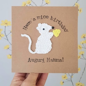 Biglietto d'auguri Mouse & Cheese Biglietto personalizzato con topo, biglietto con topo all'uncinetto, biglietto di compleanno speciale, biglietto di compleanno per gli amanti dei topi, simpatico biglietto con topo