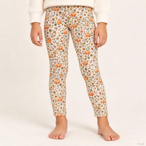Girls’ Pumpkin Print Leggings, Thanksgiving Outfit for Girls, Pumpkin Patch Pants, Autumn Floral Leggings for Fall Photos