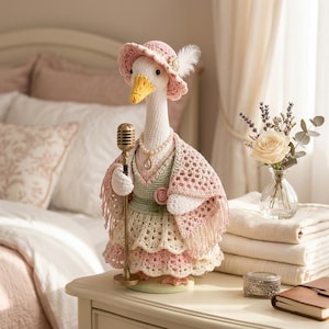 Virkat gåsmönster PDF, Glamourös verandagås med mikrofon, lantlig chic amigurumi, lantlig inredning, handgjort presentmönster