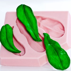 Leaf Silicone Mold - Create 3 Leaves - Lily style - Fondant Leaf Mold - Candy Leaf Mold - Sugar Leaf Mold - Resin Leaf Mold Clay Mold (708)