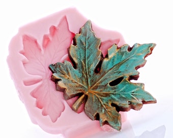 Large Maple Leaf Silicone Mold - Autumn Leaf Food Safe Mold Fondant Chocolate Candy  - Jewelry Craft Mold Resin Polymer Clay Soap Wax  (745)