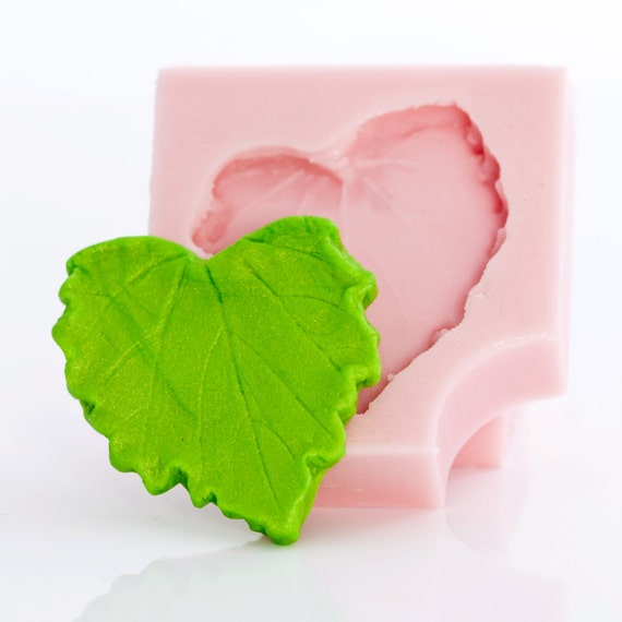 paper flexible silicone mold is easy to use. metal clays 712 Leaf mold for resin jewely polymer clays glass