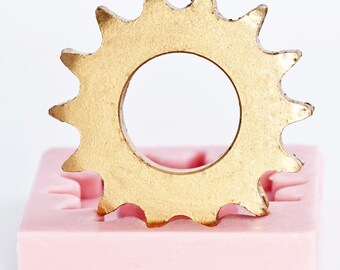 Silicone Mold - Large Gear Mould for resin, clay, sculpey, fimo, steam punk gothic embellishments  (801)