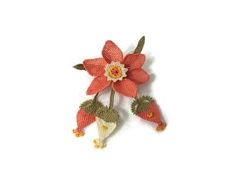 Broche fleur au crochet, couleur saumon et crème, cadeau unique pour maman, cadeau Dsy pour mère, dentelle à l'aiguille turque, accessoire Oya