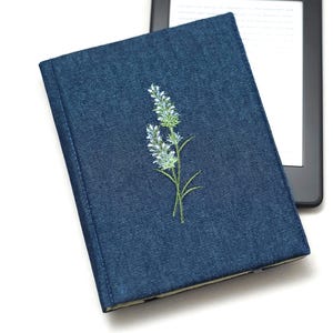 Denim Kobo Tasche: Gestickte Lavendel-Blumen, Handgenähter Canvas-Überzug