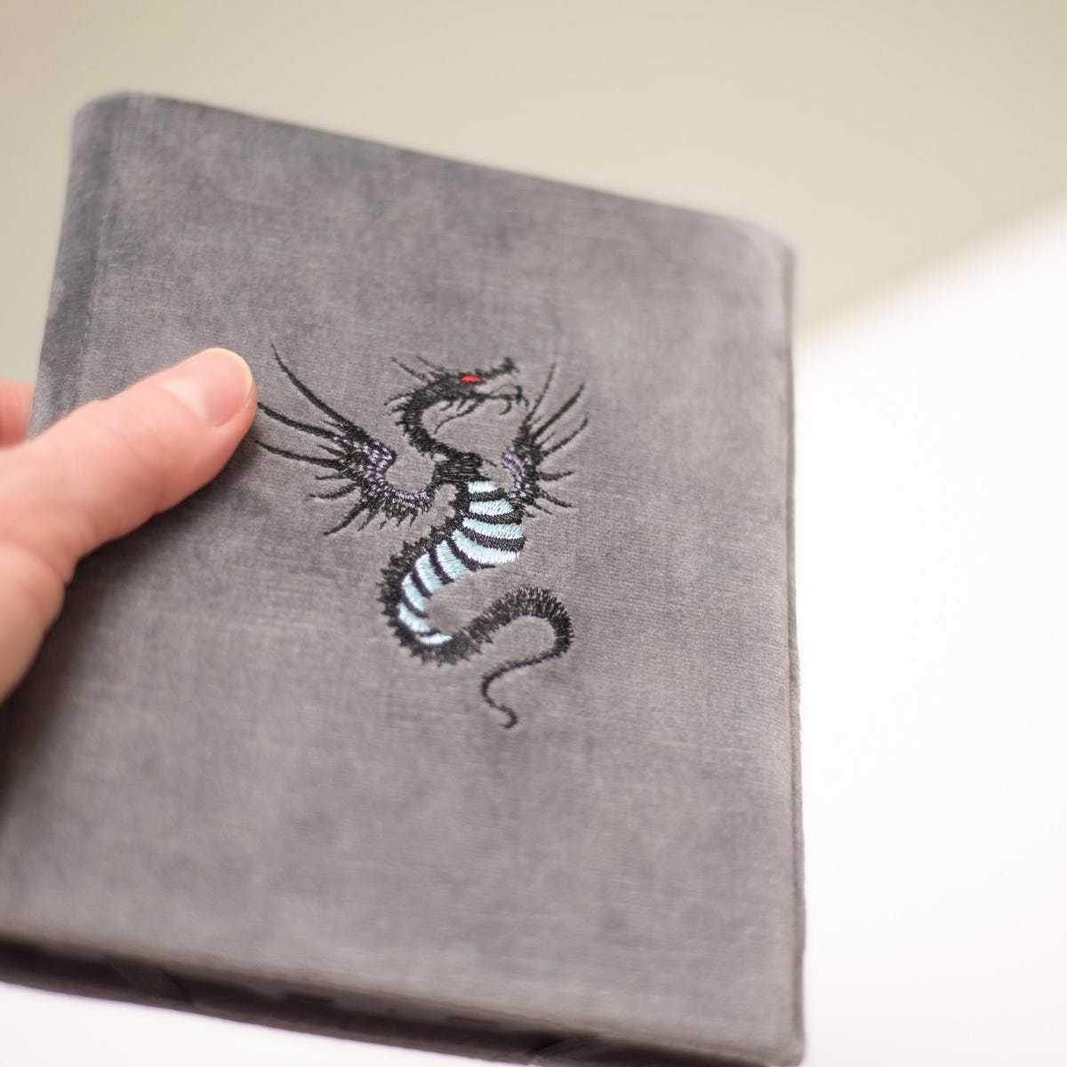 Kindle Case Dragon Paperwhite Embroidered Signature Colorsoft Signature Edition 7 Handmade Grey Kindle Case Cover Slim Kindle Case Velour - Etsy