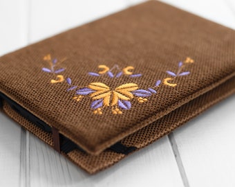 Kindle paperwhite case new Embroidered Brown fabric cover Embroidery floral cute classic slim boho gift idea travel protective Kindle Scribe