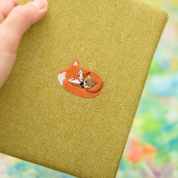 PaperWhite case Kindle Personalised handmade embroidery cute Fox pattern Woodland Green Kindle Scribe case New kindle cover personalised