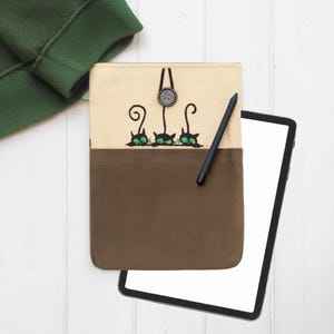 iPad Sleeve with Black Cat Embroidery | Beige Brown Velour Cover with Pocket | Padded iPad Case with Button Rope Closure | Green Lining