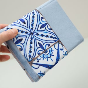 Kindle-hoes papierwitte kleur zachtblauwe omslag handtekening zak 12 generatie nieuwe Kindle handgemaakte beschermende Portugese tegels Kindle Scribe-hoesje