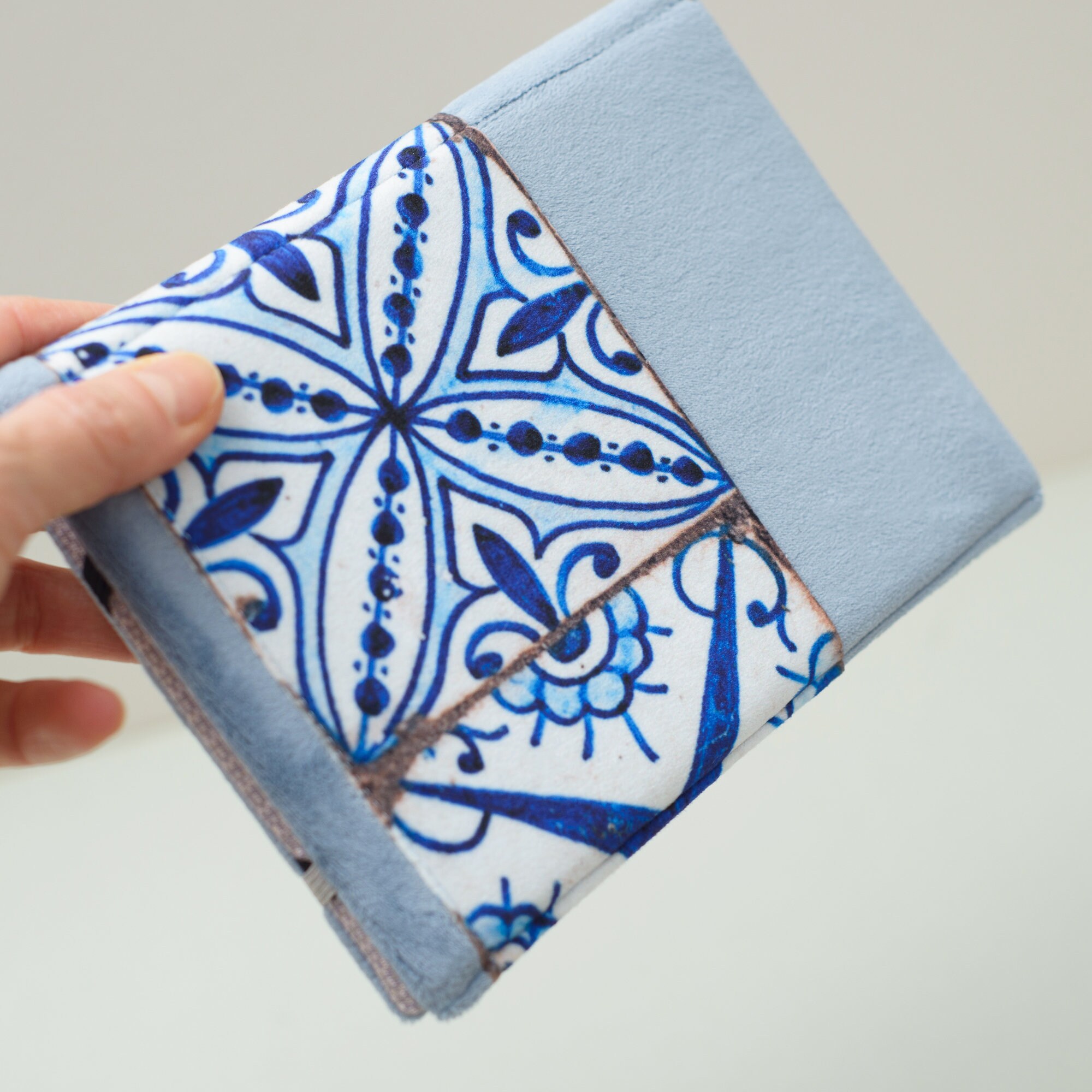 kindle case paperwhite coloursoft blue cover signature pocket 12 generation new kindle handmade protective Portugal tiles Kindle Scribe case