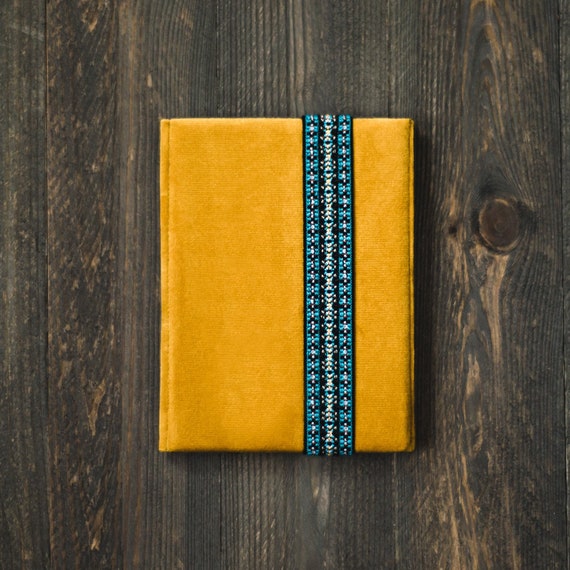 Etui flip dla  Kindle Scribe - żółty