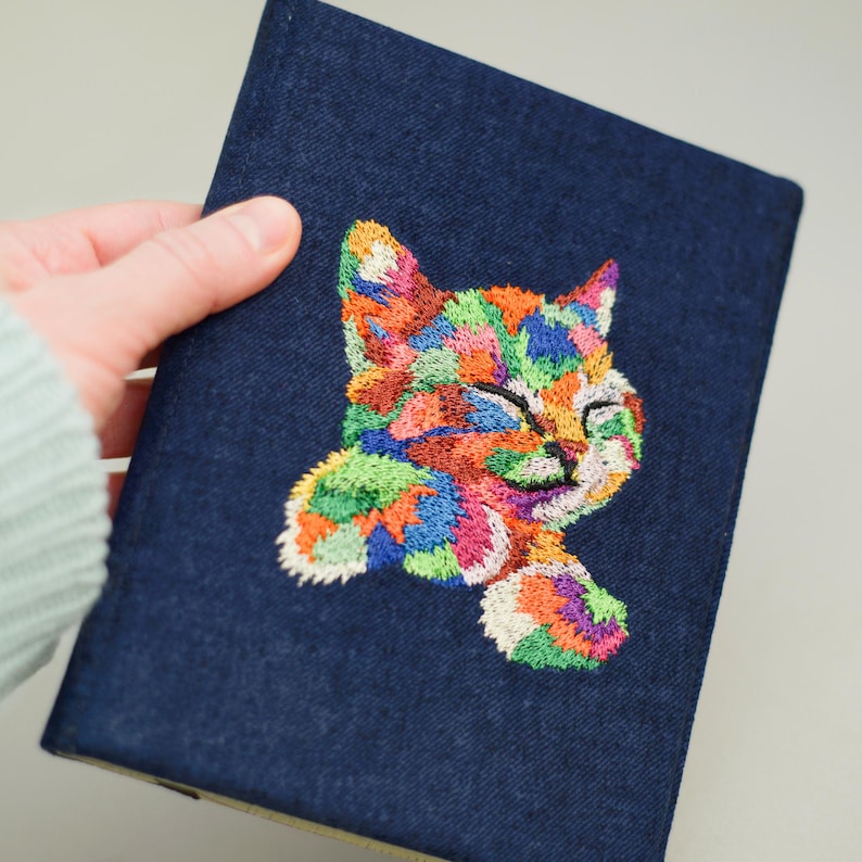 blue kindle cover made of velour with colourful cat embroidery great gift handmade high quality