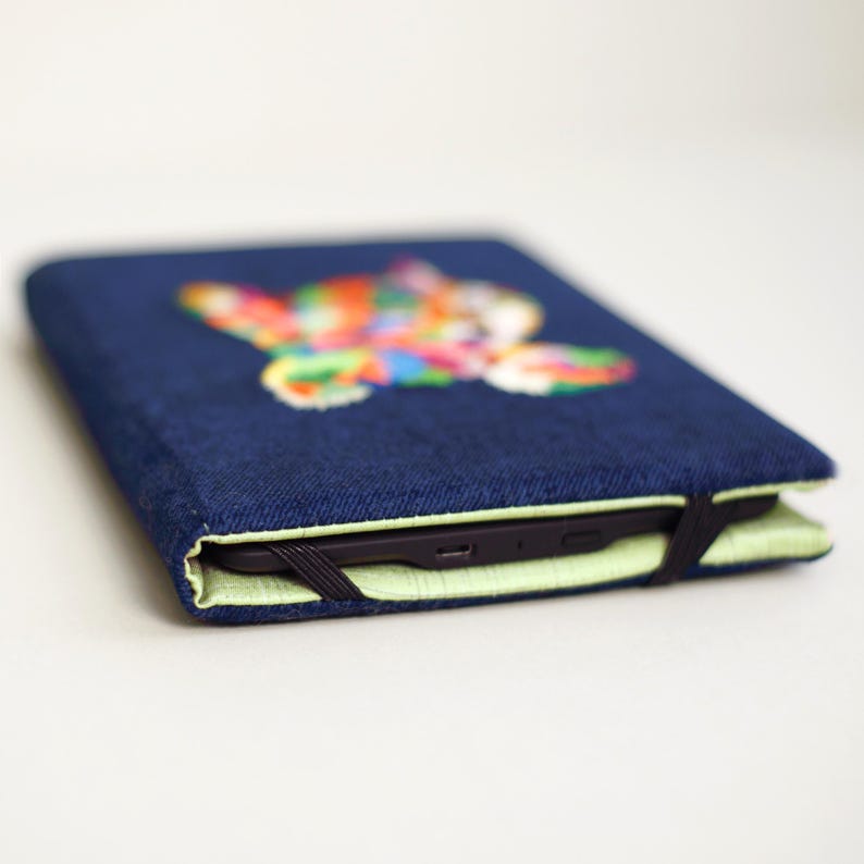 thick protective padded book style kindle cover handmade with colourful embroidery of a cat