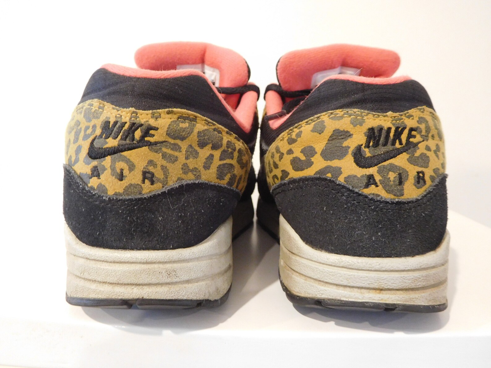 RARE Nike Air Max Pink/Leopard Sneakers // Size 8 AU | Etsy